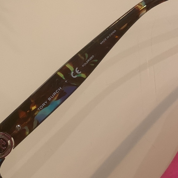 Tory Burch sunglasses - Picture 6 of 10